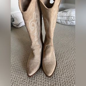 Steve Madden Boots